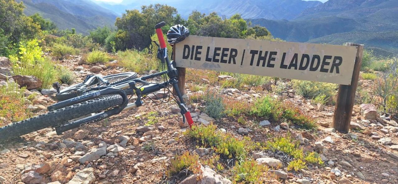 Bosch Luys Kloof Nature Reserve Ladismith Bagian luar foto